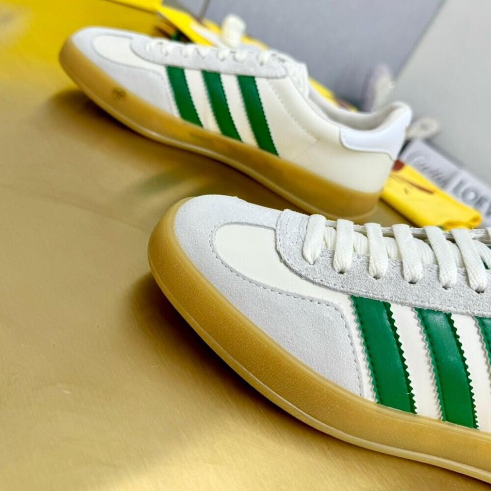 Adidas & Gucci GAZELLE Women's Sneakers - Picture 7 of 9